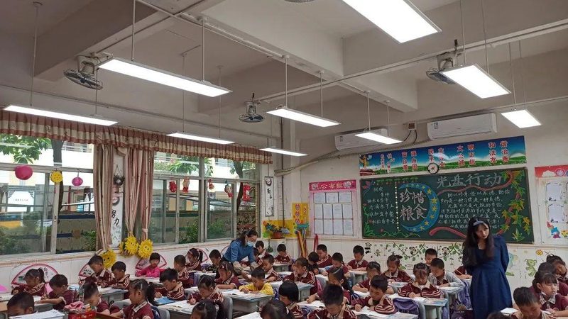 建筑外墙洗墙灯与线条灯：外观相似，本质不同
